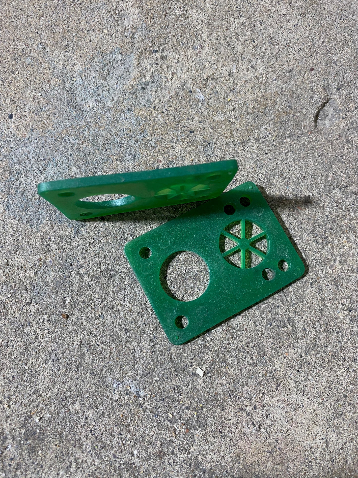 Green Riser Pads Size: 1/4 (New)