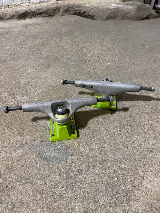 Thunder Light Trucks, Unfinished Hanger With Neon Green Base (Used)