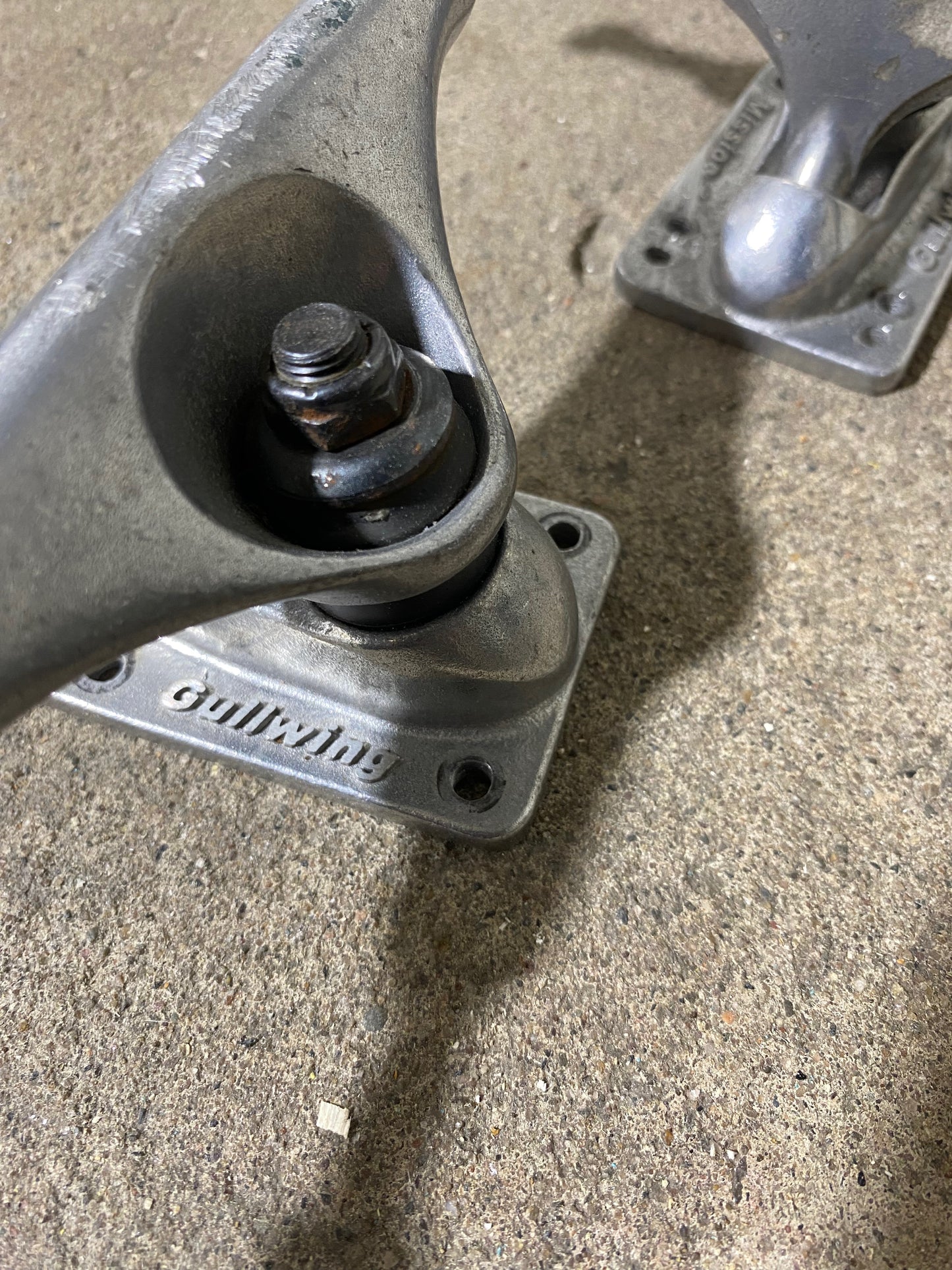Gullwing Trucks (Used)