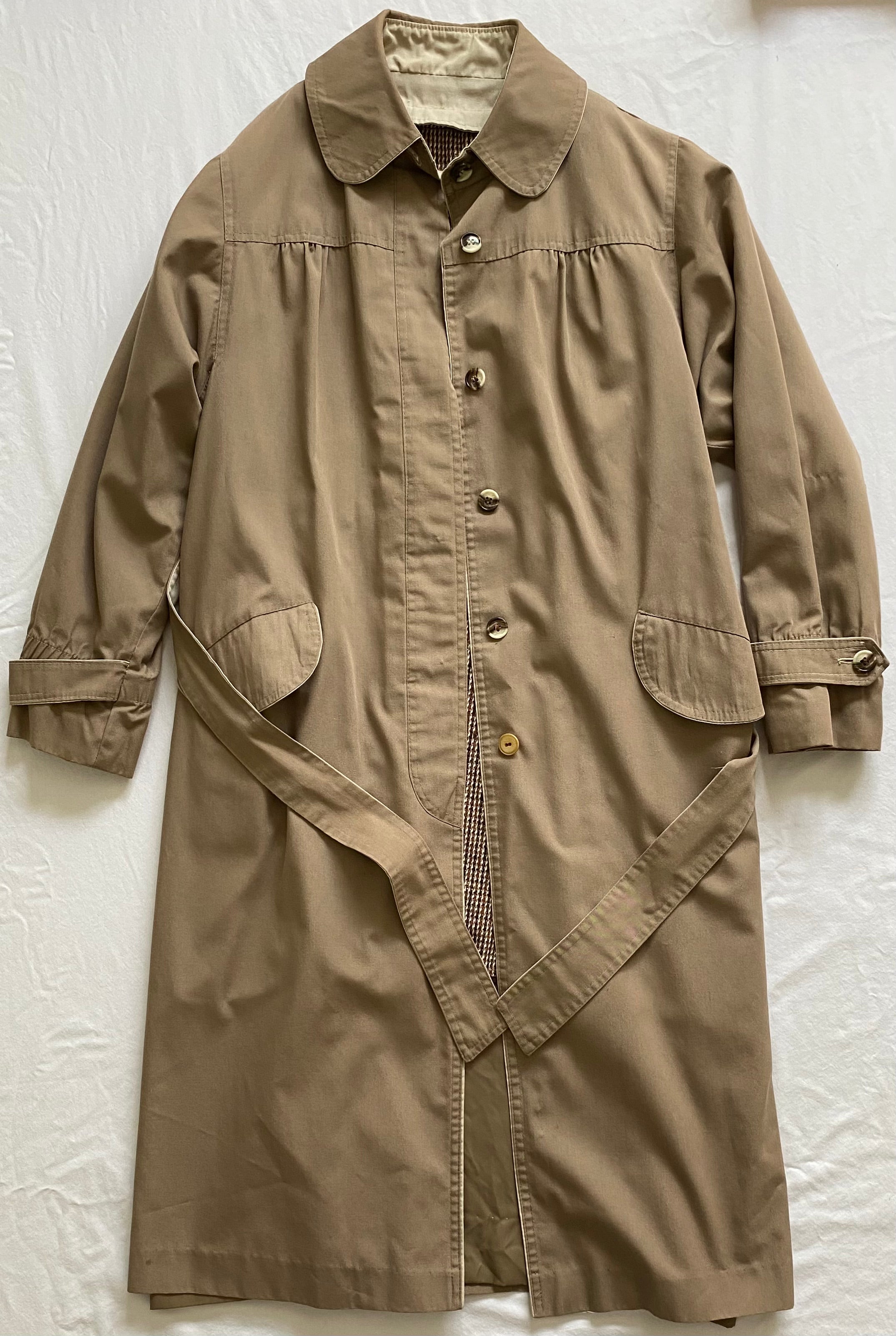 Beige Overcoat/Raincoat With Wool Liner & Belt – Stoofus