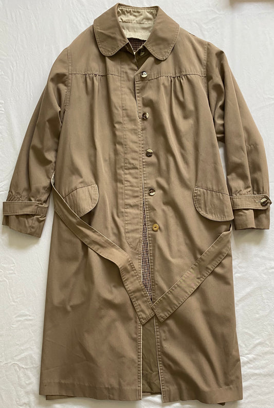 Beige Overcoat/Raincoat With Wool Liner & Belt